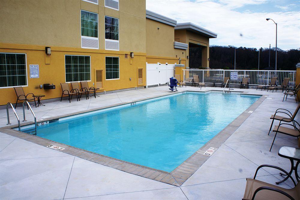 La Quinta By Wyndham Knoxville Central Papermill Bagian luar foto